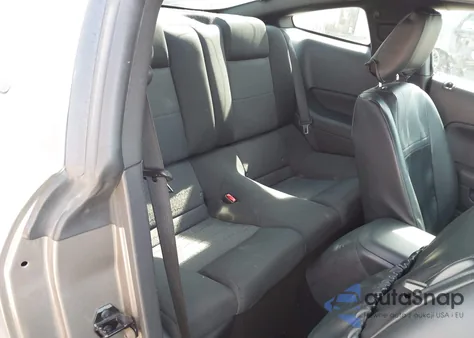 2005 Ford Mustang V6 Deluxe/V6 Premium из США, поврежденный, VIN 1ZVFT80N855188513